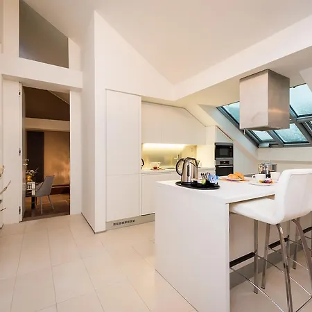 Empirent Mala Strana Apartament Praga