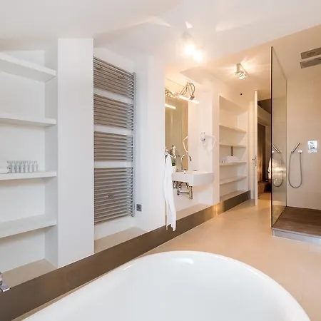 Empirent Mala Strana Apartament *