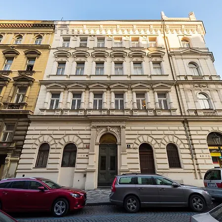 Empirent Mala Strana Apartament