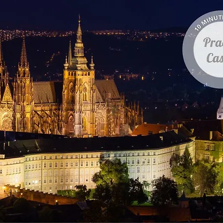 Apartament Empirent Mala Strana *