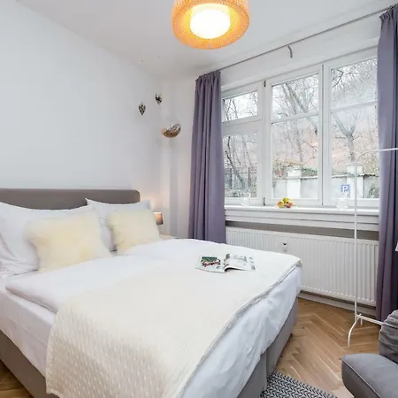 Apartament Empirent Mala Strana