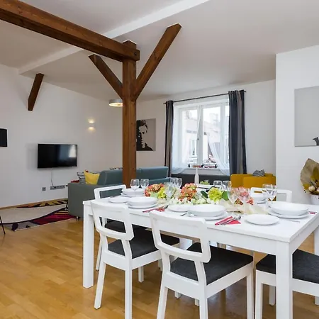 Empirent Mala Strana Apartament Praga
