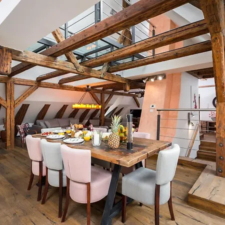 Apartament Empirent Mala Strana